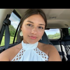 Meet your Posher, Lexi